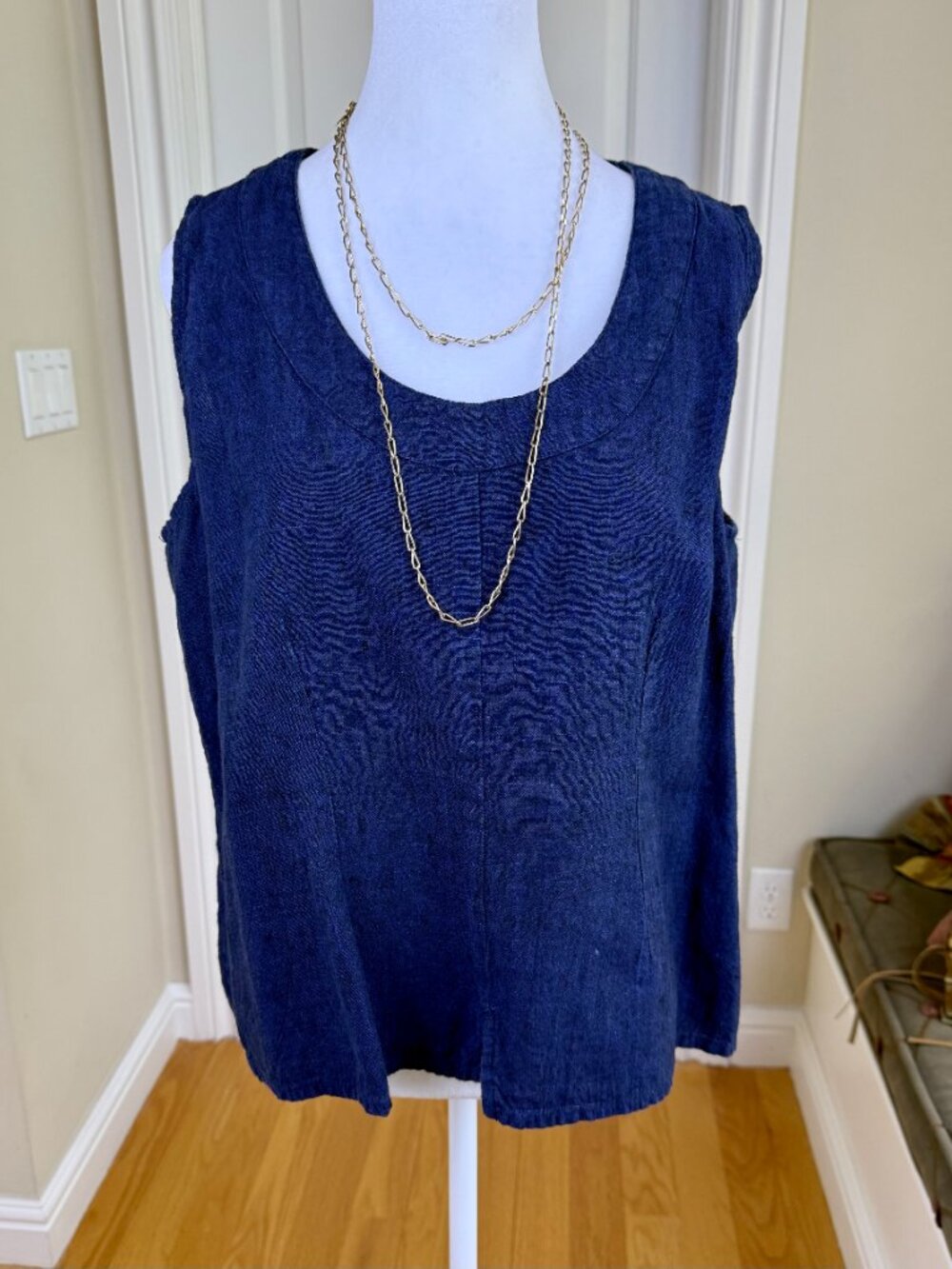 Flax Linen Top Dark Blue Sleeveless Scoop Neck (M) - Picture 2 of 8